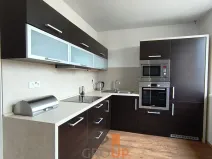 Prodej bytu 3+1, Hrušovany u Brna, Sídliště, 73 m2