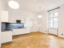 Pronájem bytu 2+kk, Praha - Nové Město, Na Poříčí, 60 m2