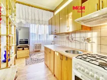 Prodej bytu 3+1, Chomutov, Bezručova, 80 m2