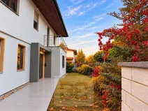 Pronájem bytu 2+kk, Roztoky, V Solníkách, 45 m2
