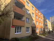 Prodej bytu 3+1, Karlovy Vary, Okružní, 65 m2