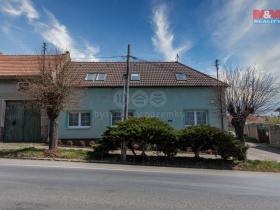 Prodej rodinného domu, Zlonice, Revoluční, 267 m2
