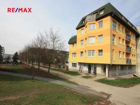 Prodej obchodního prostoru, Praha - Hlubočepy, Voskovcova, 141 m2