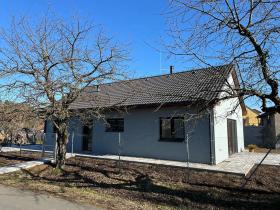 Prodej rodinného domu, Ptení, 92 m2