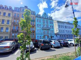 Prodej bytu 2+1, Karlovy Vary, Varšavská, 55 m2