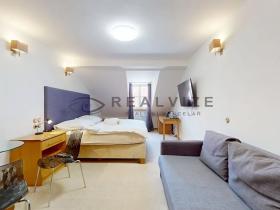 Prodej bytu 1+kk, České Budějovice, Široká, 35 m2