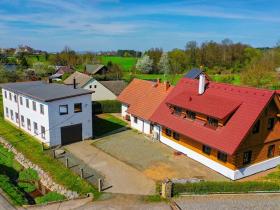 Prodej obchodního prostoru, Lužany, 425 m2