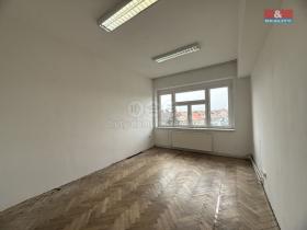 Pronájem kanceláře, Blatná, tř. J. P. Koubka, 42 m2