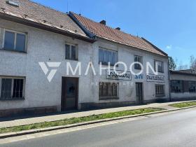 Prodej obchodního prostoru, Mimoň, Malá, 880 m2