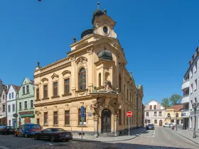 Prodej kanceláře, Hradec Králové, Tomkova, 1600 m2