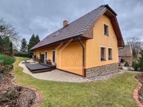 Prodej rodinného domu, Křížkový Újezdec, 314 m2