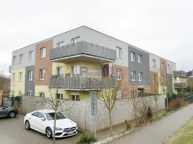 Prodej garážového stání, Černošice, Dobřichovická, 14 m2