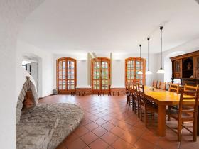 Prodej rodinného domu, Chodský Újezd, 569 m2