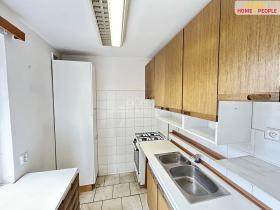 Prodej bytu 2+kk, Praha - Krč, Pod višňovkou, 40 m2