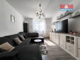 Prodej bytu 2+1, Příbram, Komenského, 63 m2