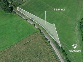 Prodej podílu pole, Klešice, 370 m2