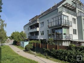 Prodej bytu 3+kk, Praha - Kbely, Pod Nouzovem, 70 m2