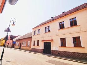 Prodej rodinného domu, Netolice, Bavorovská, 240 m2