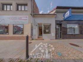 Prodej obchodního prostoru, Hodonín, Dolní Valy, 69 m2