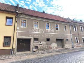 Prodej rodinného domu, Zlonice, Pejšova, 242 m2