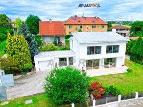 Prodej rodinného domu, Klobuky, Učitelská, 198 m2