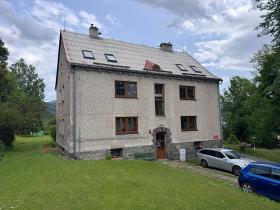 Prodej bytu 3+1, Jeseník, Alšova, 70 m2