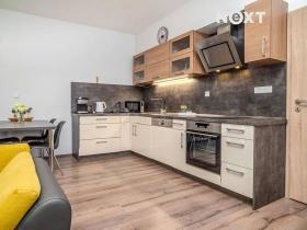 Prodej bytu 2+kk, Frymburk, 66 m2