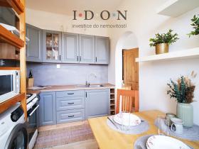 Prodej bytu 2+1, Frýdek-Místek, Novodvorská, 42 m2