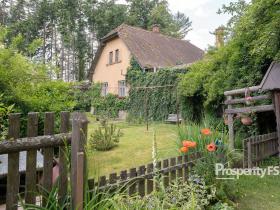 Prodej rodinného domu, Žďárná, 140 m2