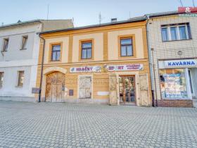 Pronájem obchodního prostoru, Kralovice, nám. Osvobození, 80 m2