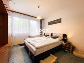 Prodej bytu 3+1, Praha - Stodůlky, Amforová, 76 m2
