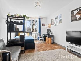 Prodej bytu 3+1, Praha - Kobylisy, Střelničná, 75 m2