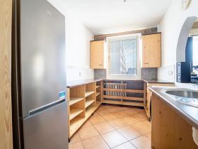 Prodej bytu 3+1, Praha - Háje, Matúškova, 70 m2