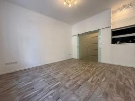 Prodej kanceláře, Praha - Hostivař, Hostivařská, 153 m2
