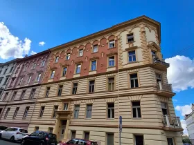 Prodej bytu 2+kk, Praha - Bubeneč, U studánky, 63 m2