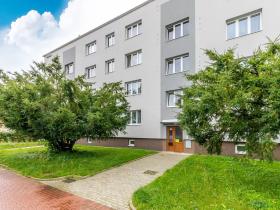 Prodej bytu 2+1, Kladno, Petrohradská, 56 m2