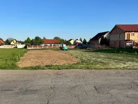 Prodej komerčního pozemku, Zápy, 2263 m2