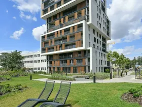 Pronájem garážového stání, Praha - Vysočany, Oktábcových, 15 m2