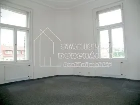 Pronájem kanceláře, Praha - Karlín, Prvního pluku, 103 m2