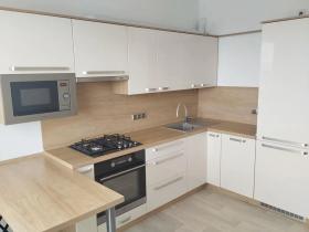 Pronájem bytu 1+1, Cheb, Hrnčířská, 42 m2