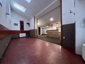 Pronájem obchodního prostoru, Vojkovice, Blatná, 170 m2