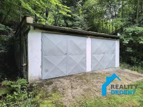 Pronájem garáže, Benešov nad Ploučnicí, 55 m2