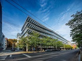 Pronájem kanceláře, Praha - Smíchov, Radlická, 605 m2