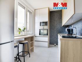 Prodej bytu 2+1, Chomutov, Partyzánská, 62 m2