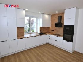 Pronájem bytu 4+kk, Plzeň, Slovanská, 126 m2