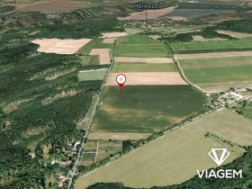 Prodej podílu pole, Kostelec nad Černými lesy, 3389 m2