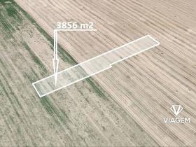 Prodej podílu pole, Praha - Královice, 1928 m2