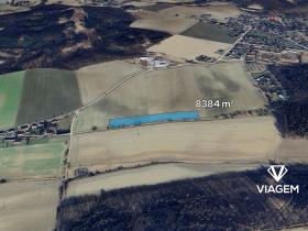 Prodej pole, Studnice, 8384 m2