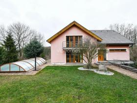 Pronájem vily, Choteč, 190 m2