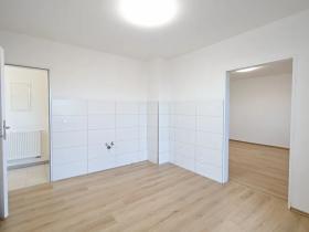 Prodej bytu 3+1, Horšovský Týn, Pionýrů, 87 m2